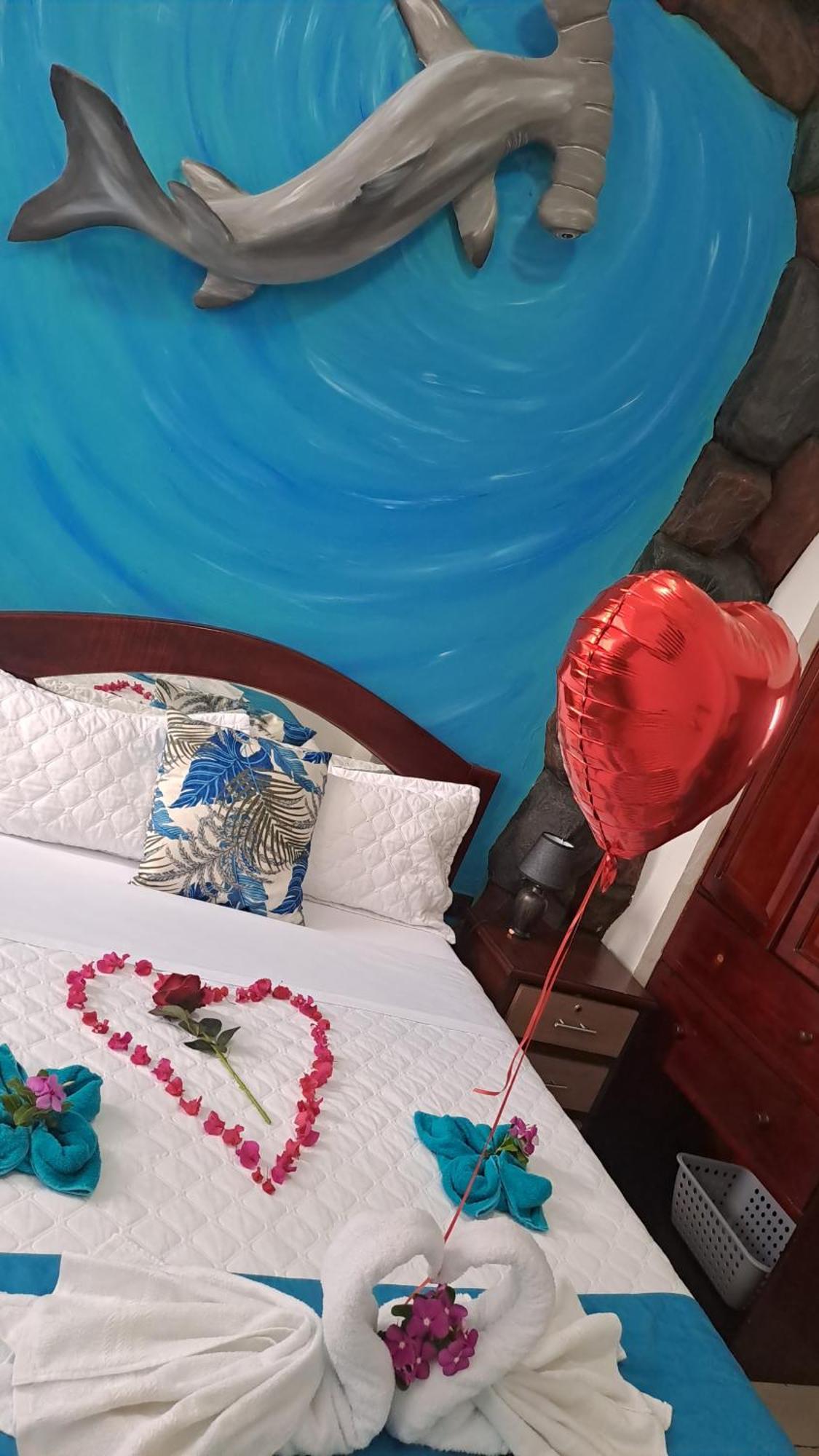 Suite Galarous Island Puerto Ayora  Εξωτερικό φωτογραφία
