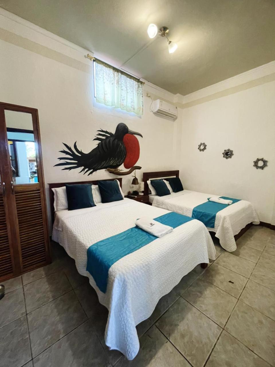 Suite Galarous Island Puerto Ayora  Εξωτερικό φωτογραφία